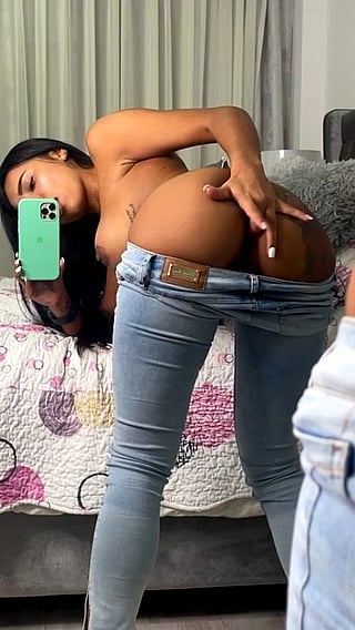 Gaping Open: My Fat Asshole Begs for a Creampie 💦'